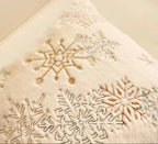 Housse de coussin brodée en peluche Fééries Mancelya