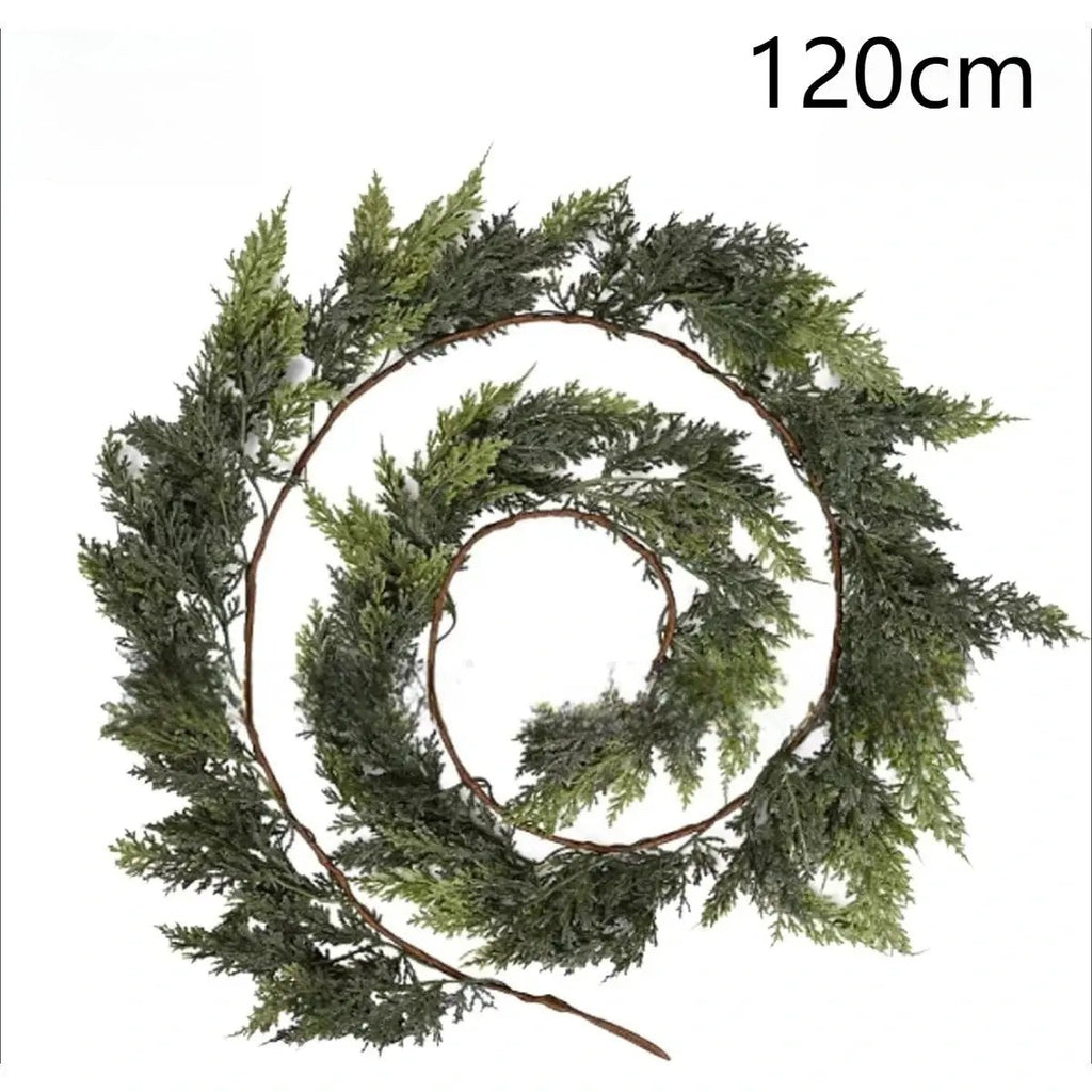 Guirlande de Noël de cèdre artificiel réaliste et réutilisable Fééries Mancelya