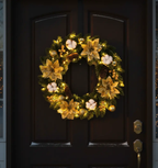 Couronne de noël de fleurs artificielles et pommes de pin lumineuse Fééries Mancelya