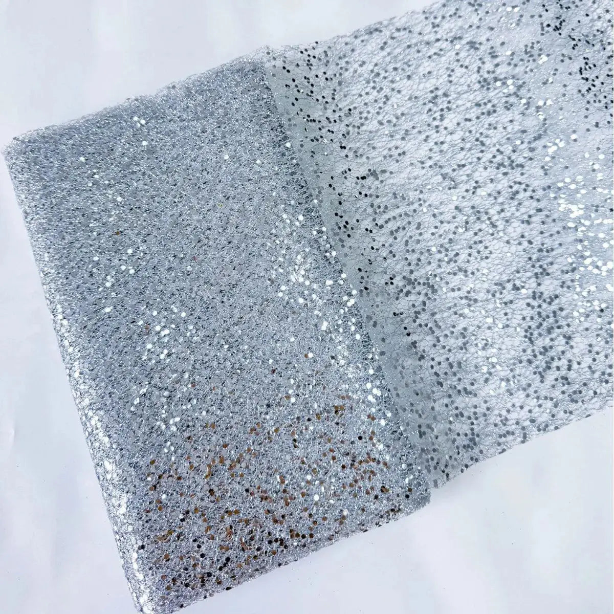 Chemin de table à paillettes en tulle Fééries Mancelya