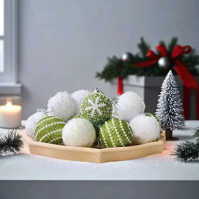 Boules de noël en mousse et pailletée(lot de 16) Fééries Mancelya