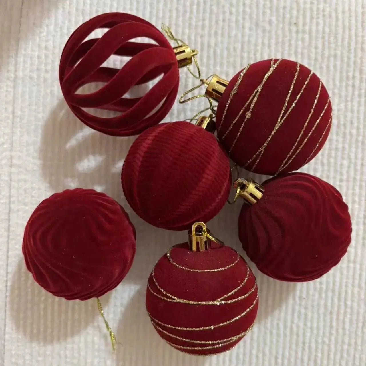 Boules de noël en velours(lot de 30) Fééries Mancelya