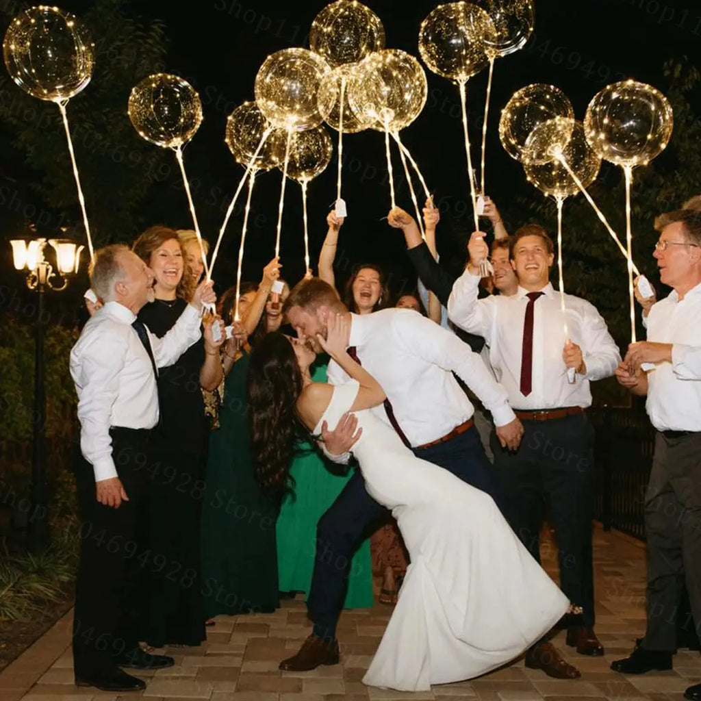 Ballons LED lumineux décoratifs– lot de 10 à 100 pièces Fééries Mancelya