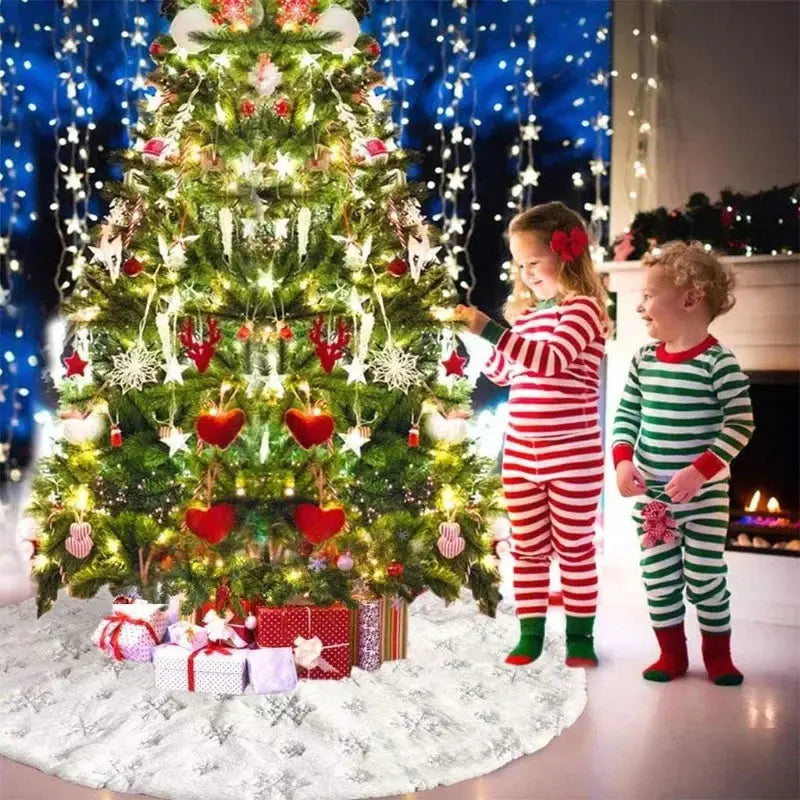 Jupe d'arbre de noël blanche en peluche, motifs flocons de neige Fééries Mancelya